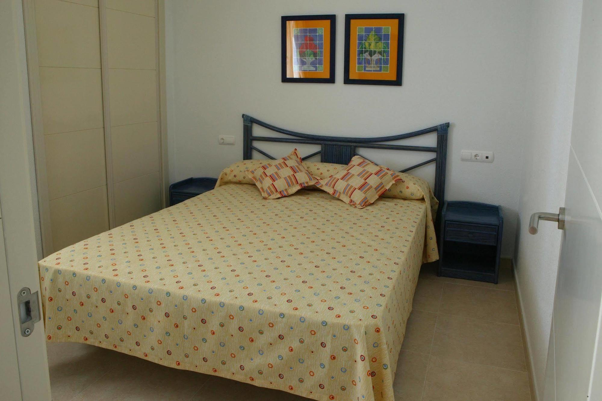 Apartamentos Ambar Beach Unitursa Calpe Kültér fotó